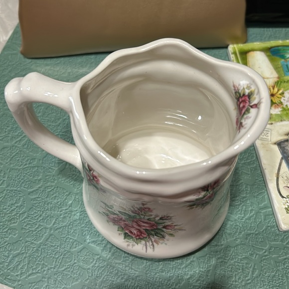 Pink Roses IRONSTONE Jug Marked Great condition - Picture 2 of 7